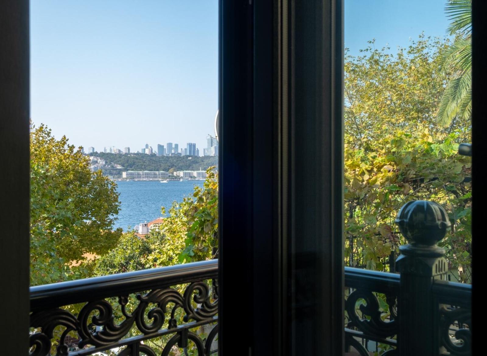 216 Bosphorus Suite Istanbul Exterior photo
